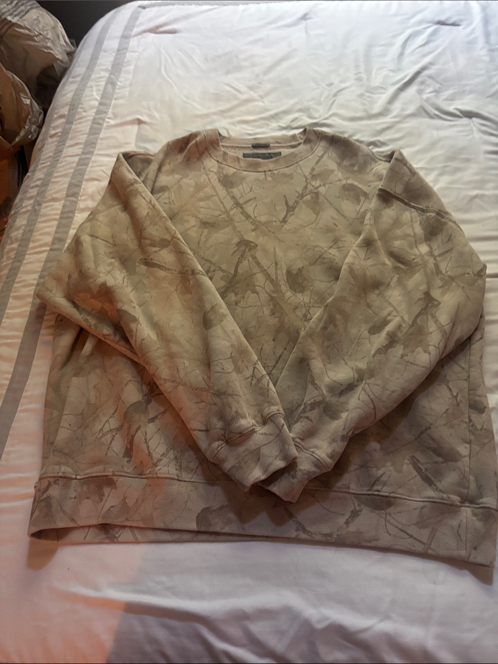 Abercrombie & Fitch Beige Camouflage Crewneck Sweatshirt